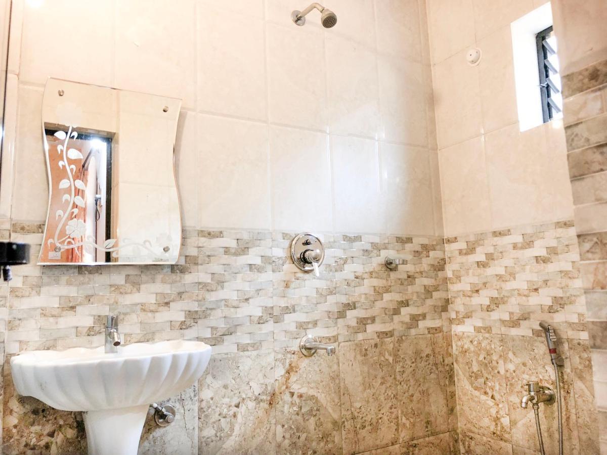Casa Salvador Hotel กาลังกูติ ภายนอก รูปภาพ